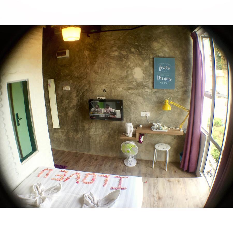 Hotel Flora Plus Cameron Highlands Exterior photo